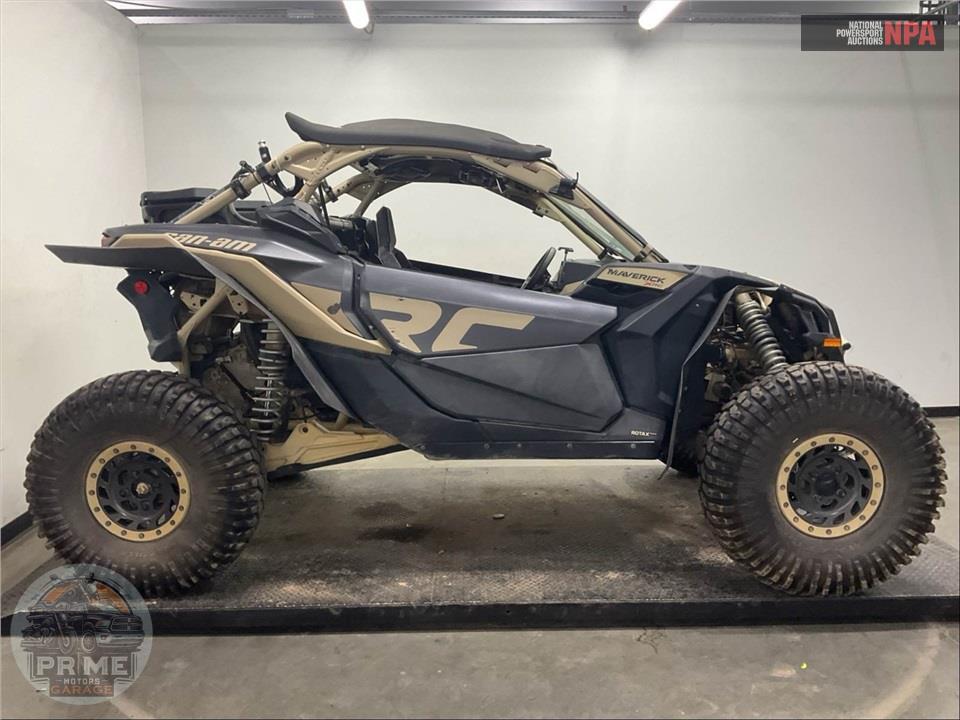 2023 Can-Am MAVERICK X3 X RC  TURBO RR 72 — фото 1