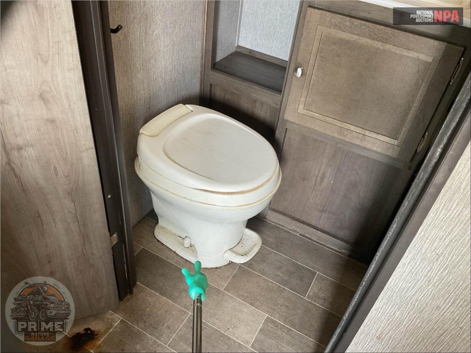 2019 Keystone Rv M-202 RD - SPRINGDALE SERIES — фото 19