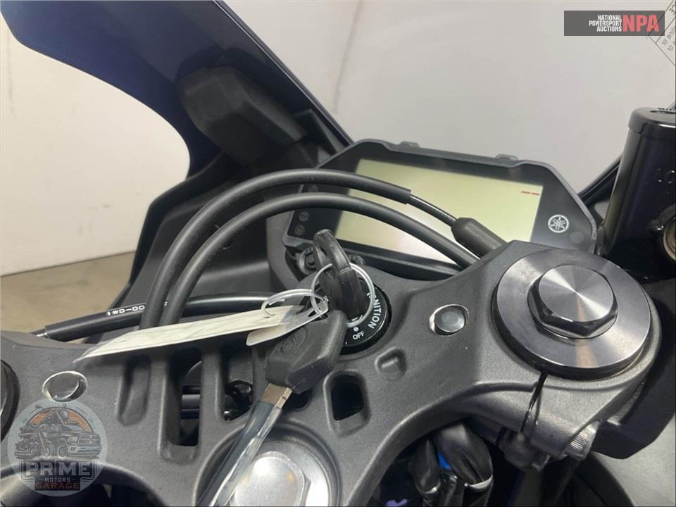 2024 Yamaha YZF-R3 — фото 16