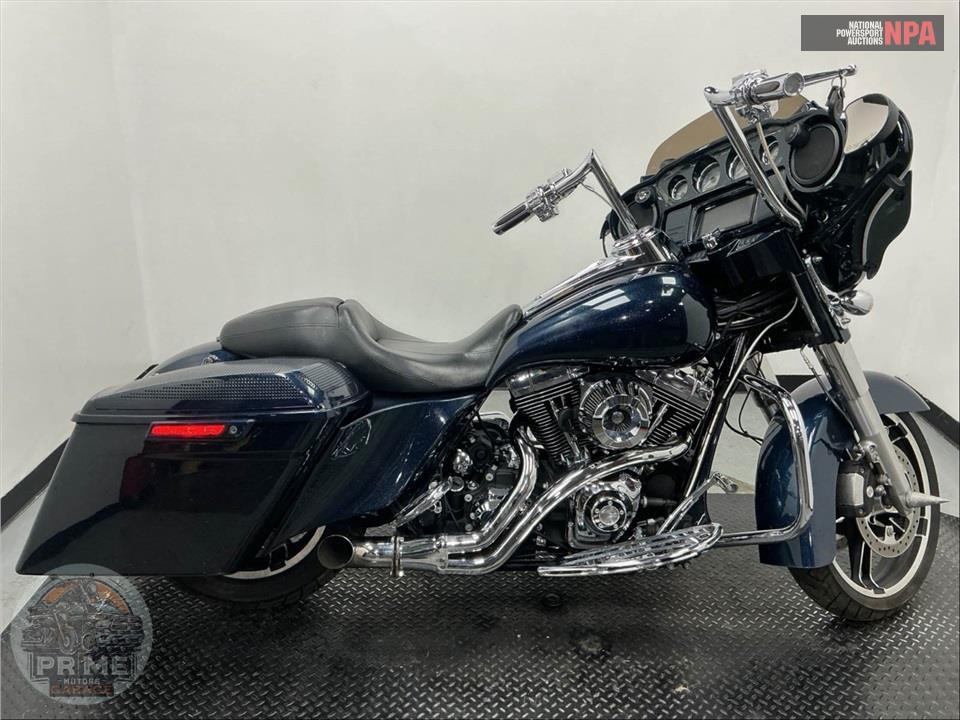 2016 Harley-Davidson FLHXS STREET GLIDE SPECIAL — фото 1