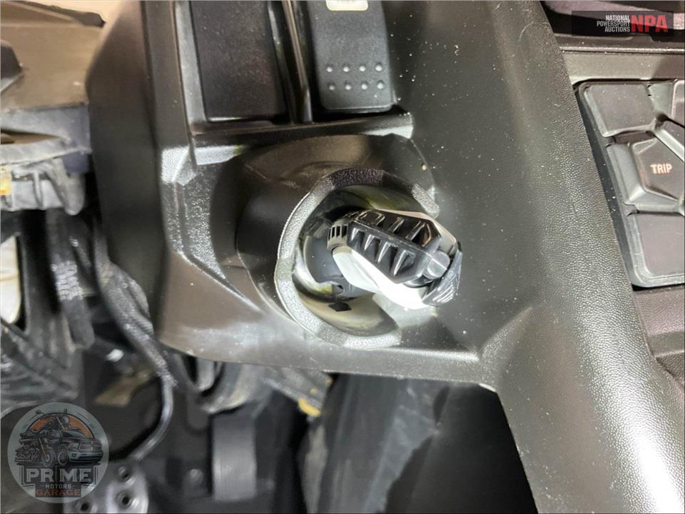 2025 Can-Am MAVERICK X3 MAX X RS TURBO RR — фото 7