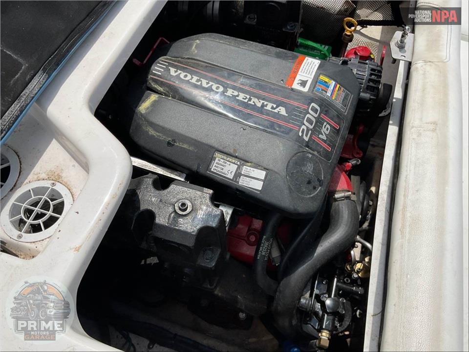 2016 Regal Marine 1900 ES L=20/E=1 200HP VOLVO SD — фото 8
