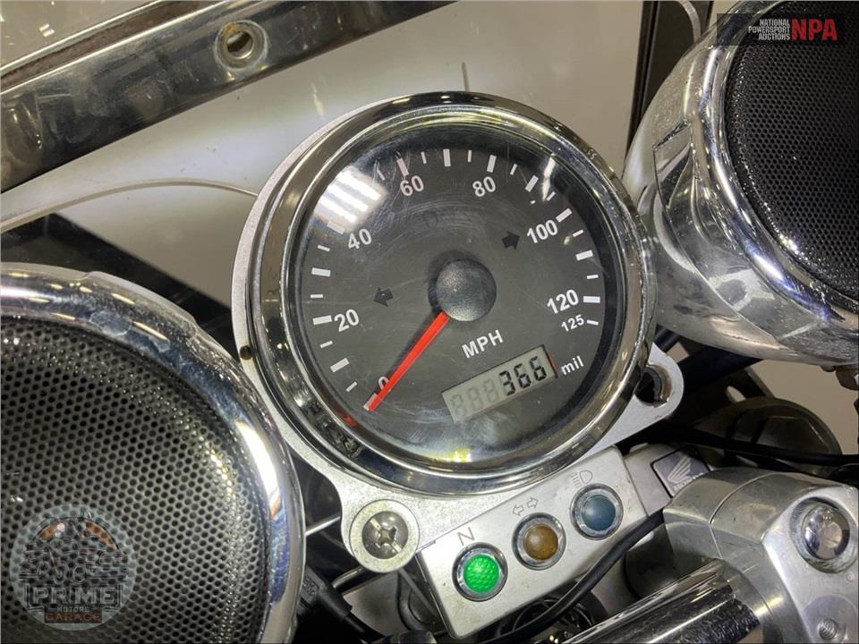 2002 Honda VT1100C2 SHADOW SPIRIT — фото 5