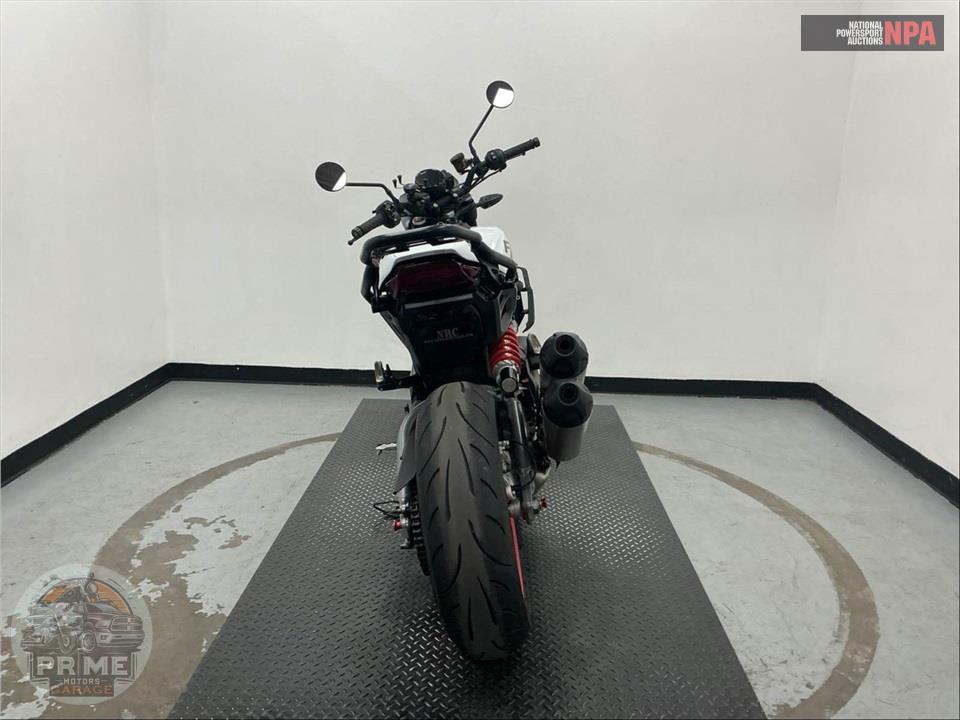 2023 Indian Motorcycle FTR S (TWO TONE) — фото 4