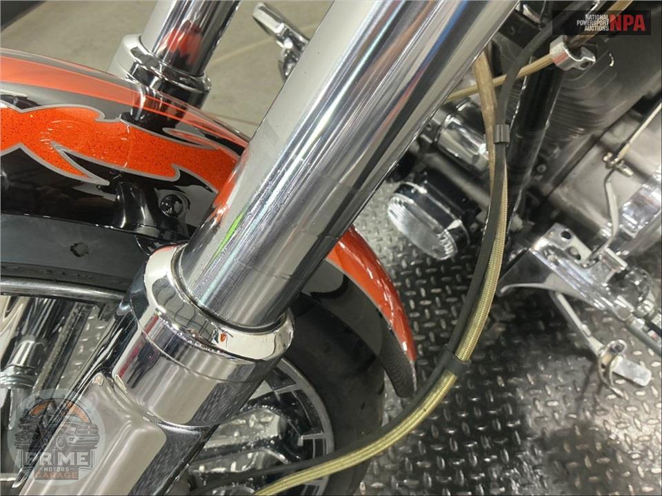 2014 Harley-Davidson FXSBSE CVO BREAKOUT — фото 30