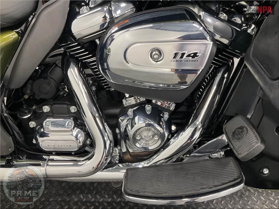 2022 Harley-Davidson FLTRK ROAD GLIDE LIMITED — фото 6