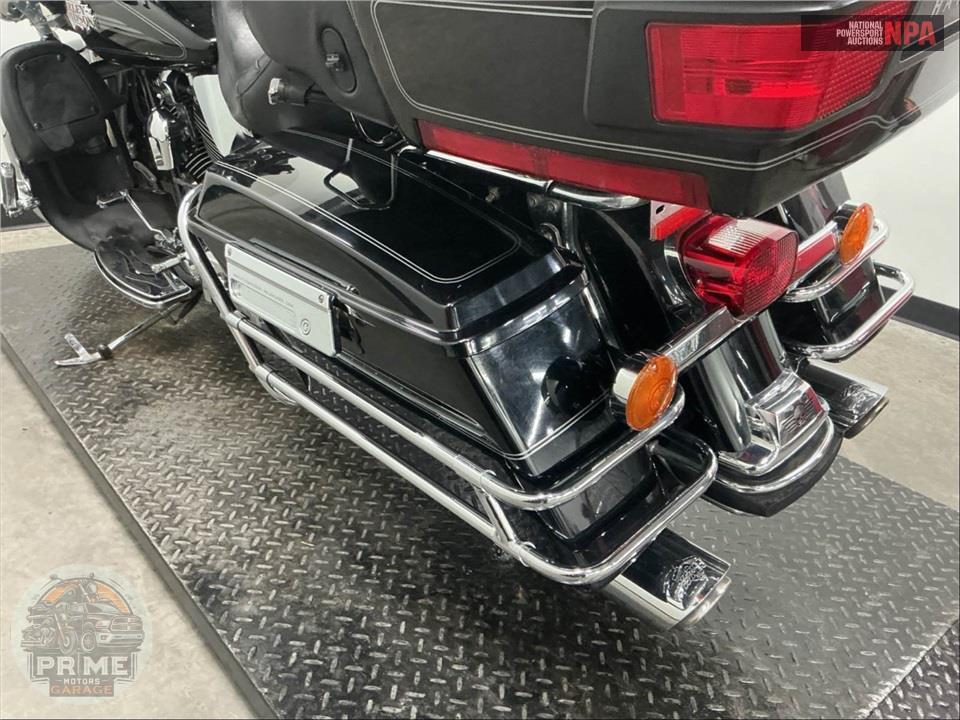 2005 Harley-Davidson FLHTCUI ULTRA CLASSIC ELECTRA GLIDE — фото 25