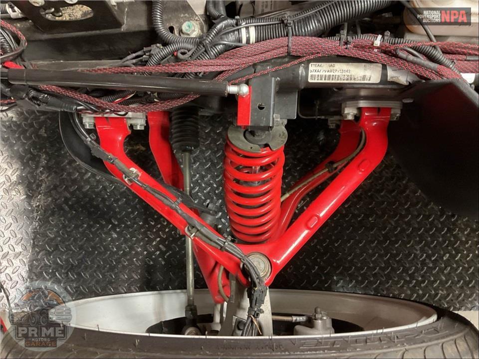 2016 Polaris SLINGSHOT SL LE — фото 57