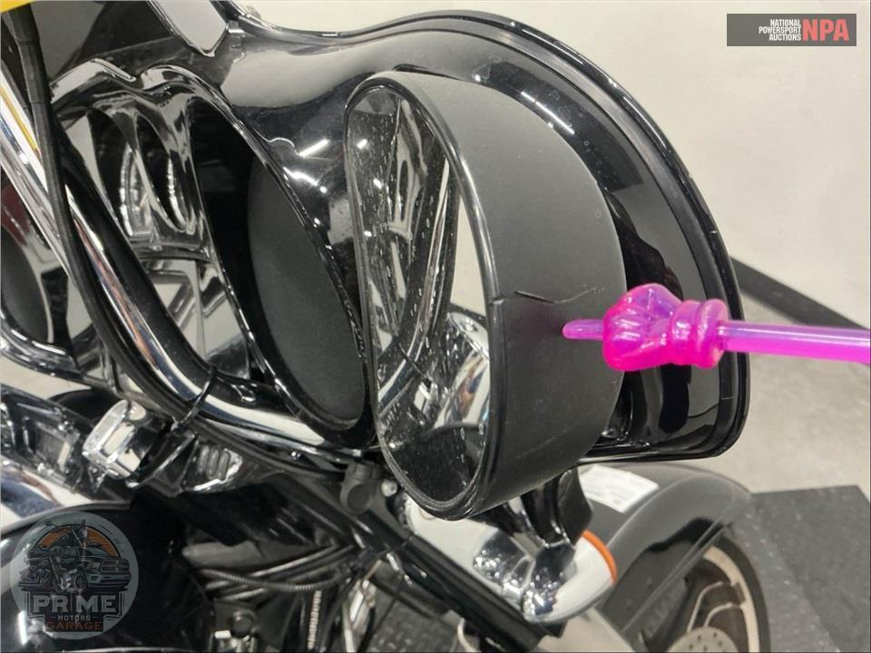 2014 Harley-Davidson FLHXS STREET GLIDE — фото 28