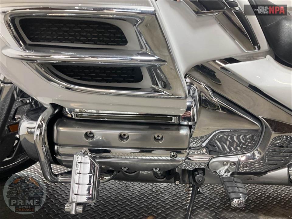 2005 Honda GL18005 GOLDWING — фото 8