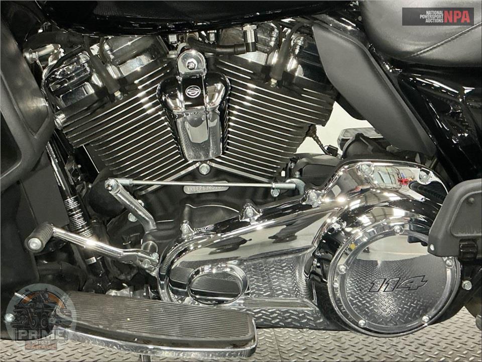 2023 Harley-Davidson FLHTK ELECTRA GLIDE ULTRA LIMITED — фото 7