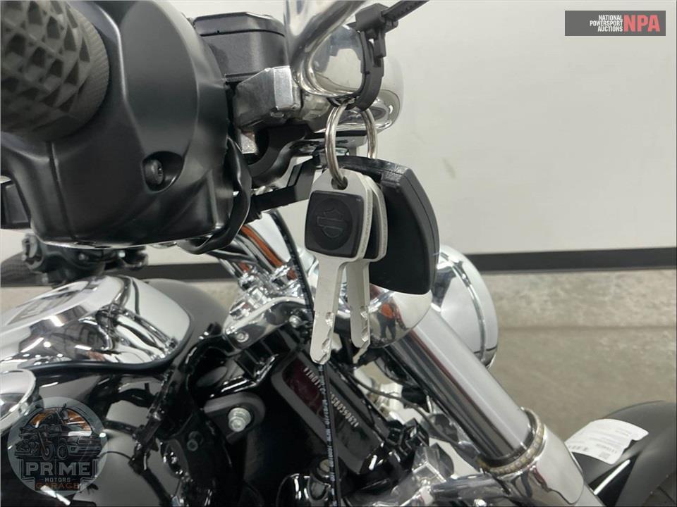 2025 Harley-Davidson FXBR BREAKOUT — фото 10