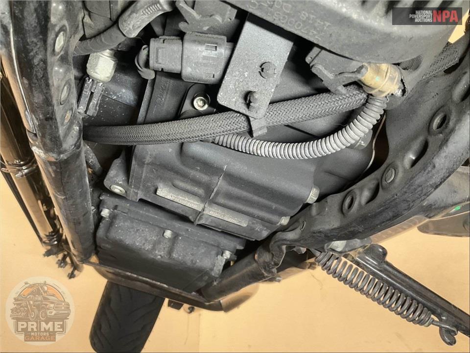 2018 Harley-Davidson FLDE DELUXE — фото 13