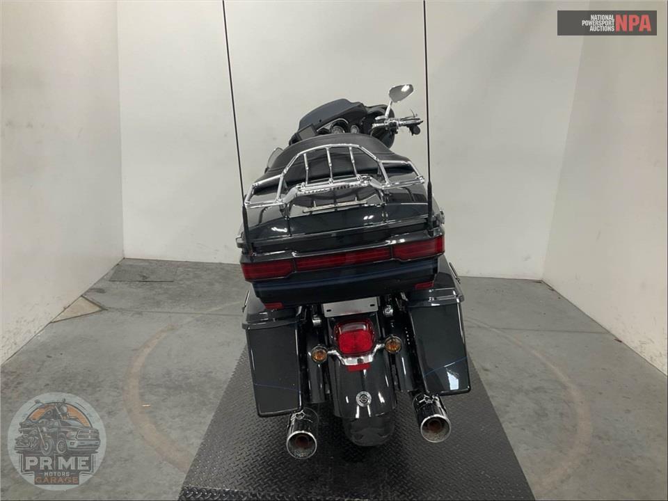 2013 Harley-Davidson FLHTCUSE8 SCREAMIN EG ANN — фото 4