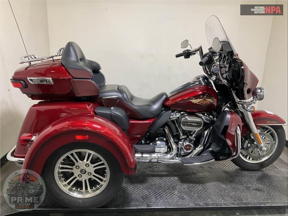 2023 Harley-Davidson FLHTCUTGANV TRI GLIDE ULTRA ANNIVERSARY — фото 1