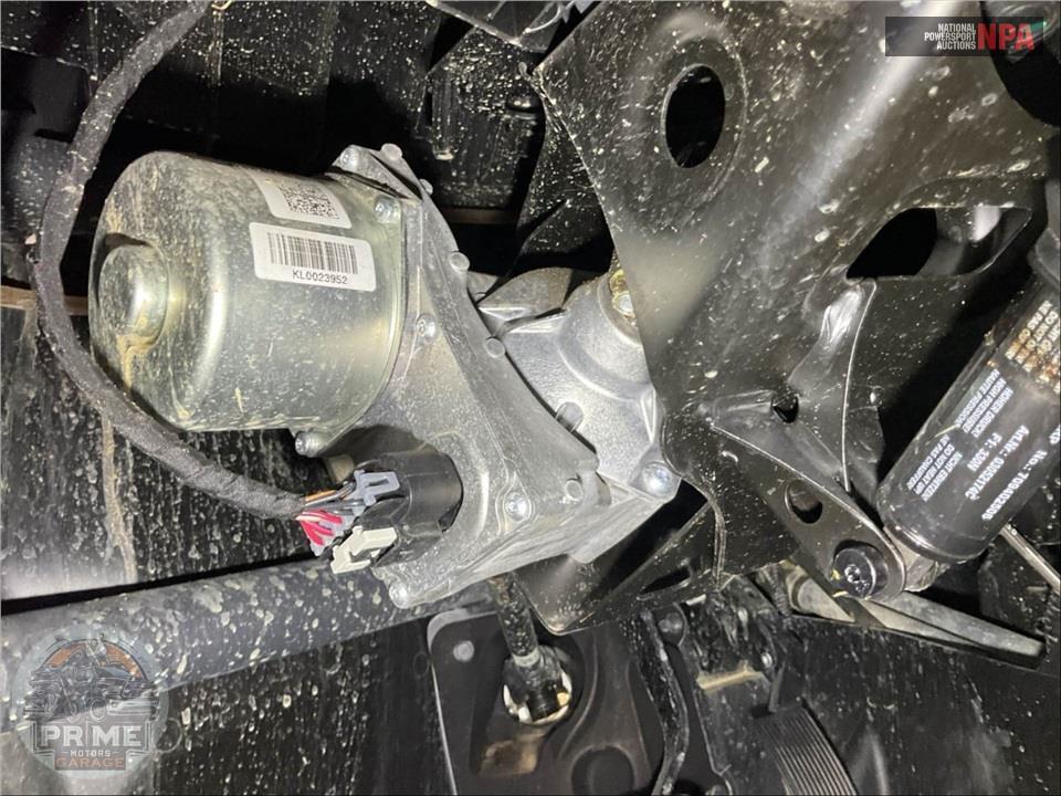 2025 Can-Am MAVERICK X3 DS TURBO — фото 12