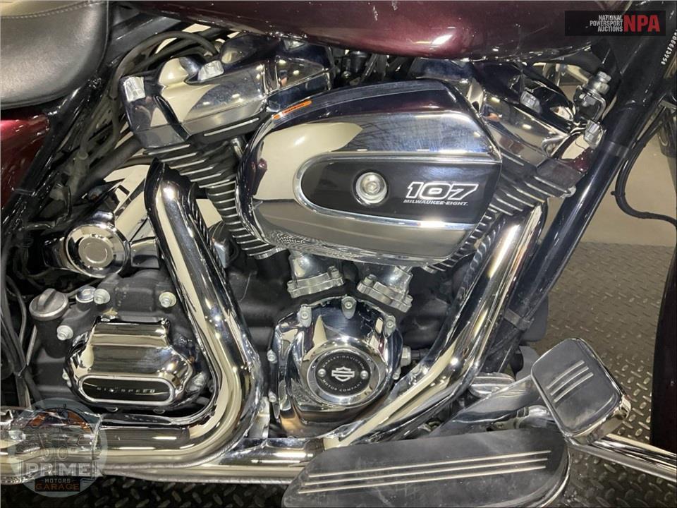2018 Harley-Davidson FLTRX ROAD GLIDE — фото 6