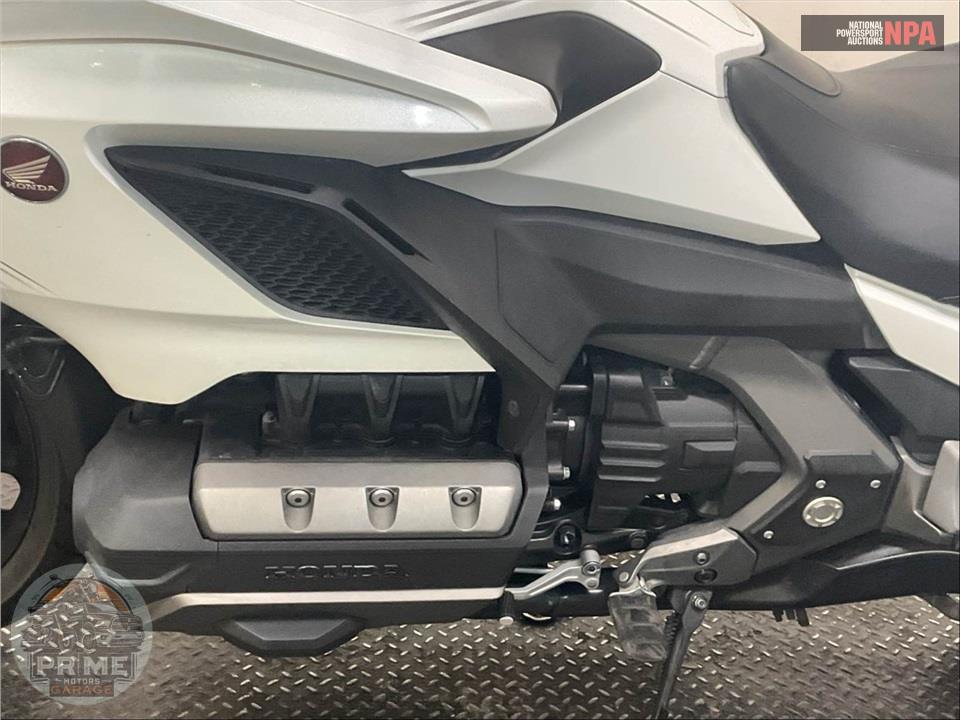 2020 Honda GL1800 GOLDWING TOUR — фото 7