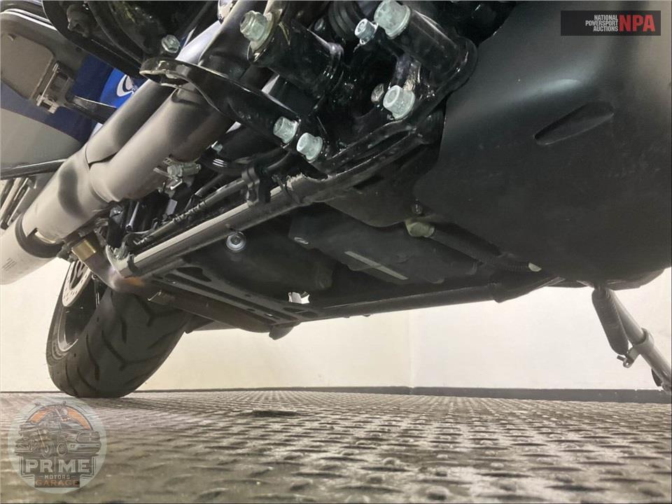 2023 Harley-Davidson FLTRK ROAD GLIDE LIMITED — фото 13