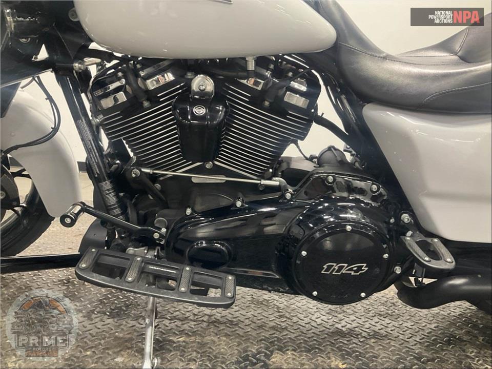2020 Harley-Davidson FLHXS STREET GLIDE SPECIAL — фото 7