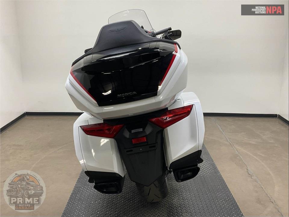2024 Honda GL1800 GOLDWING TOUR — фото 4