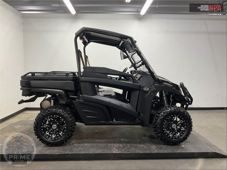 2019 John Deere GATOR XUV590M SPECIAL EDITION — фото 1