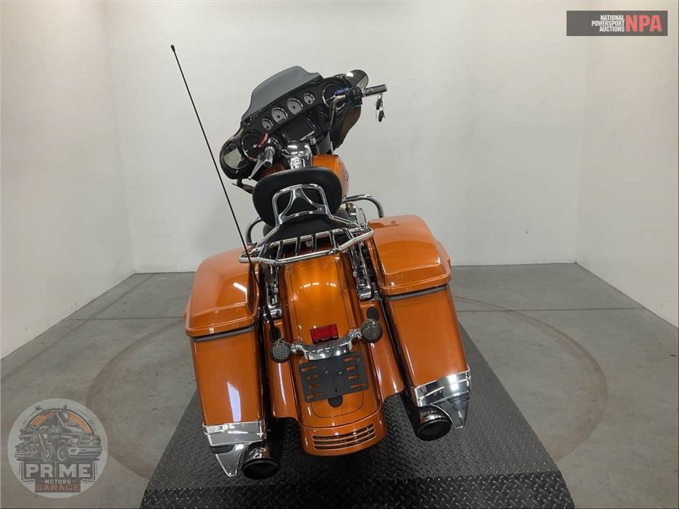 2015 Harley-Davidson FLHXS STREET GLIDE SPECIAL — фото 4