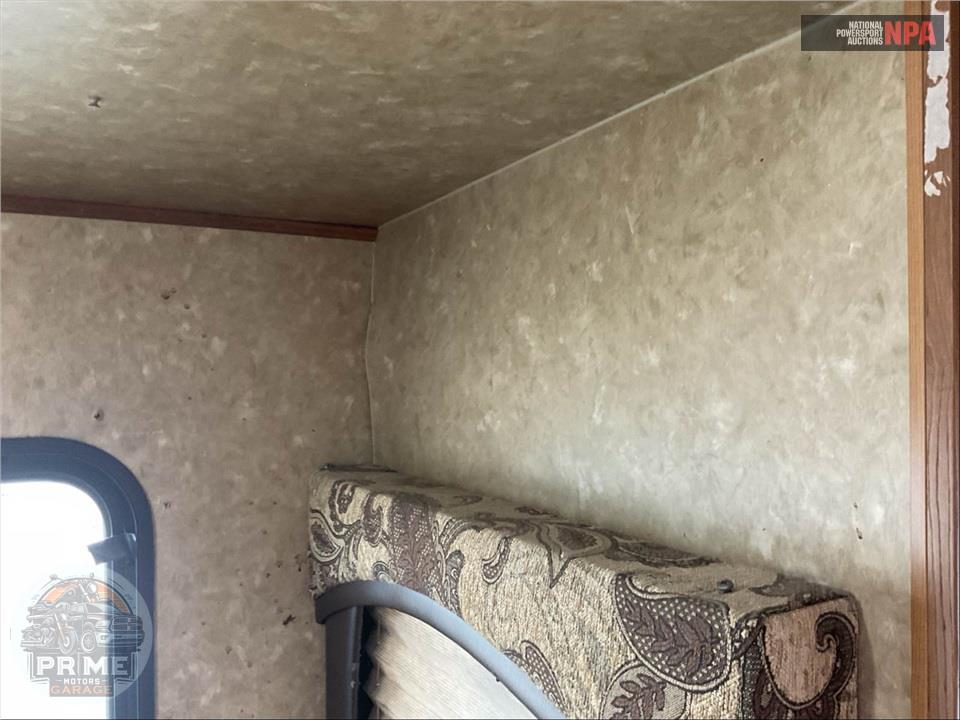 2014 Crossroads Rv M-34 RE - SUNSET TRAIL RESERVE FIFTH WHEEL SERIES — фото 20