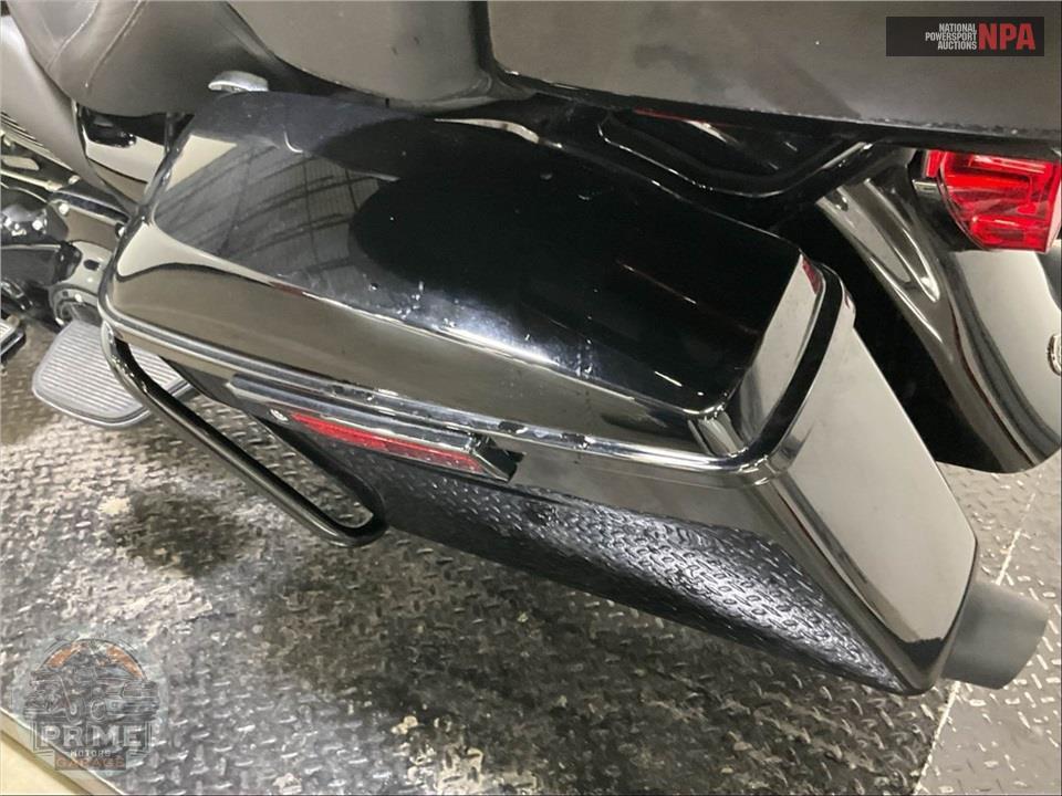 2023 Harley-Davidson FLHTK ELECTRA GLIDE ULTRA LIMITED — фото 21