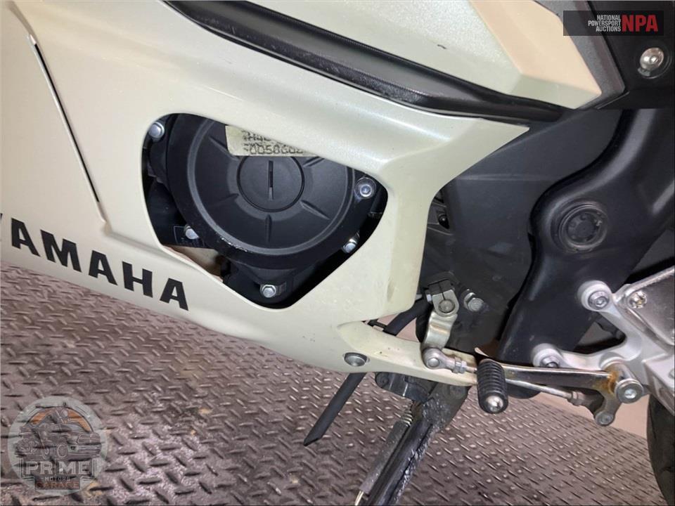2024 Yamaha YZF-R3 — фото 8