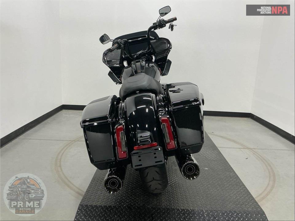 2025 Harley-Davidson FLTRXSE CVO ROAD GLIDE — фото 4