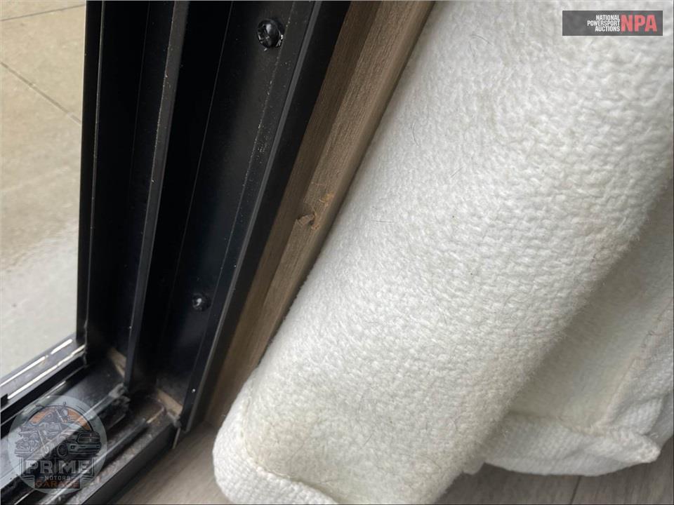 2025 Salem By Forest River M-44VIEW - GRAND VILLA SERIES — фото 23