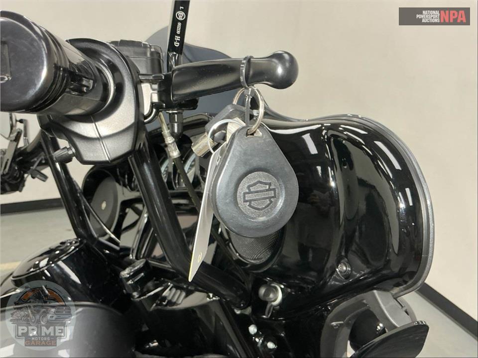 2021 Harley-Davidson FLHTK ULTRA LIMITED — фото 12