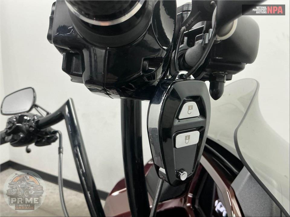 2024 Harley-Davidson FLTRXSE CVO ROAD GLIDE — фото 12