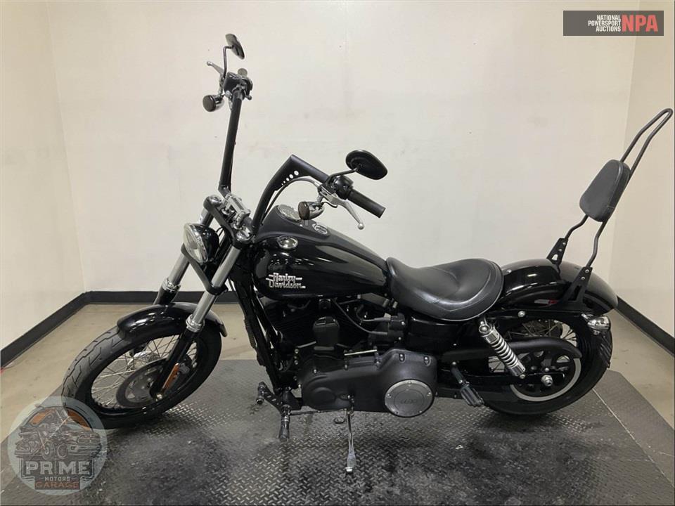 2017 Harley-Davidson FXDB STREET BOB — фото 3