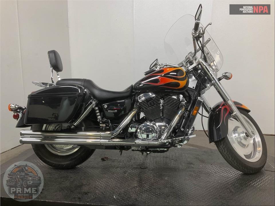 2007 Honda VT1100C27 SHADOW SABRE — фото 1