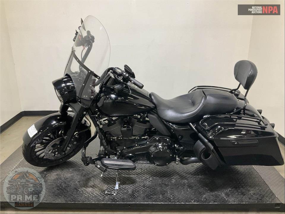 2018 Harley-Davidson FLHRXS ROAD KING SPECIAL — фото 3