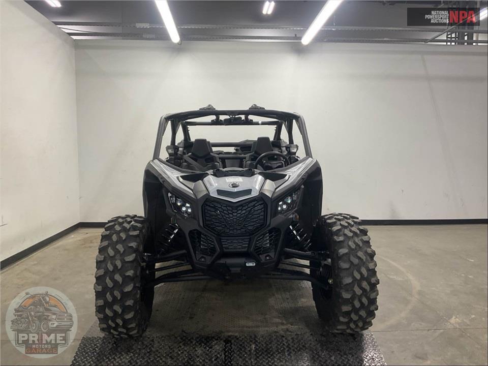2023 Can-Am MAVERICK X3 MAX DS TURBO 64 (TAN/BLACK) — фото 2
