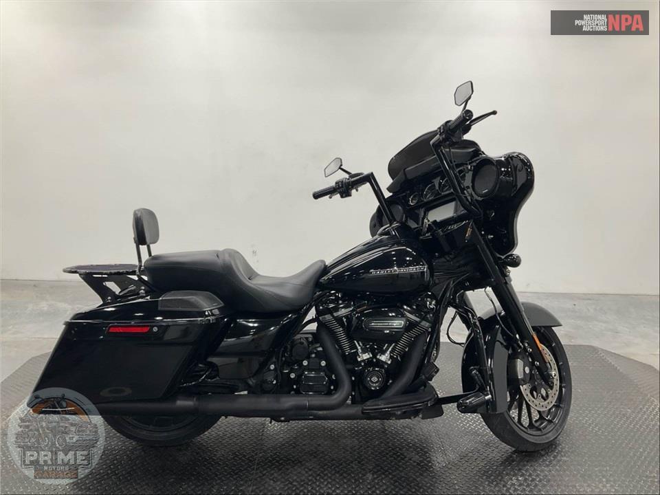 2018 Harley-Davidson FLHXS STREET GLIDE SPECIAL — фото 1
