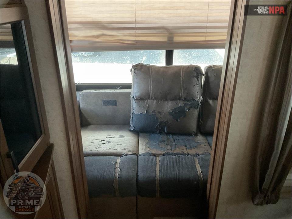 2017 Highland Ridge Rv M-293RLS - LIGHT FIFTH WHEEL SERIES — фото 15