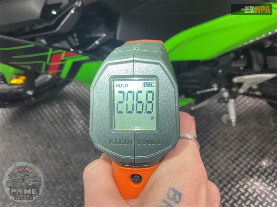 2023 Kawasaki EX400HPFAN NINJA 400  KRT EDITION — фото 8