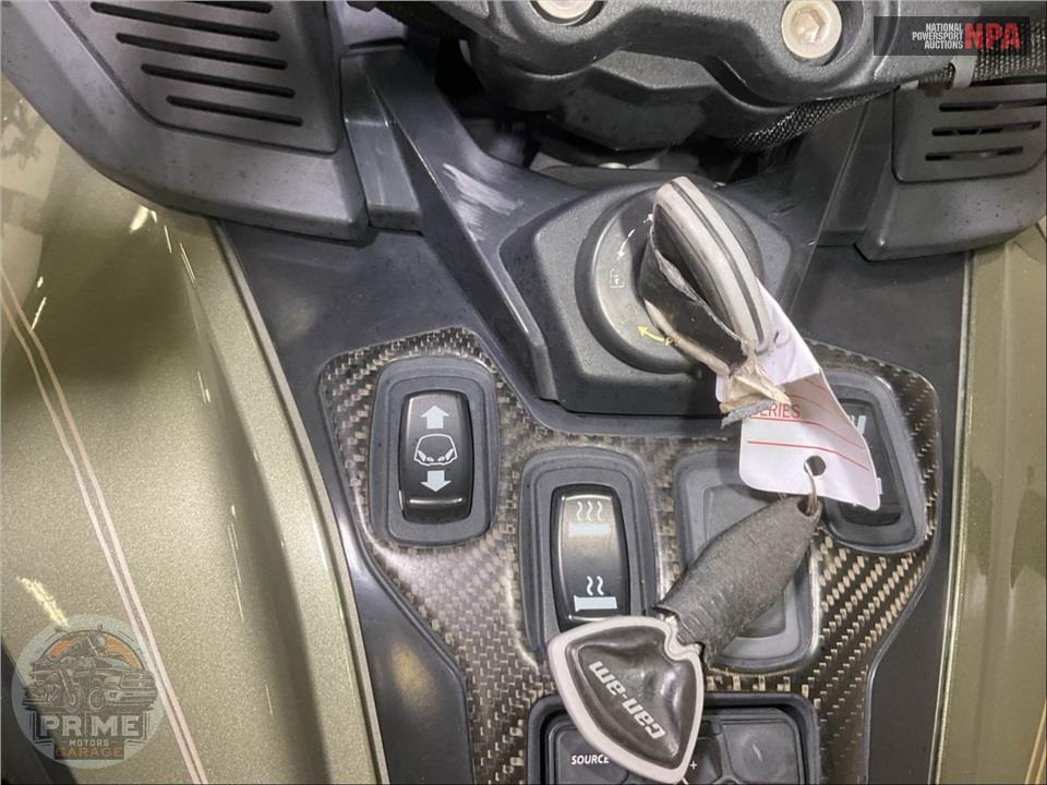 2021 Can-Am SPYDER RT LIMITED SE6 — фото 10