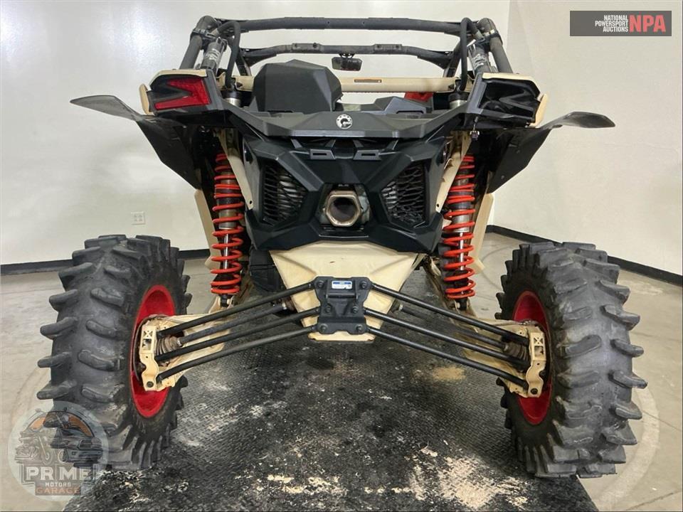 2021 Can-Am MAVERICK X3 X RS TURBO RR (DESERT TAN & CARBON BLACK) — фото 4