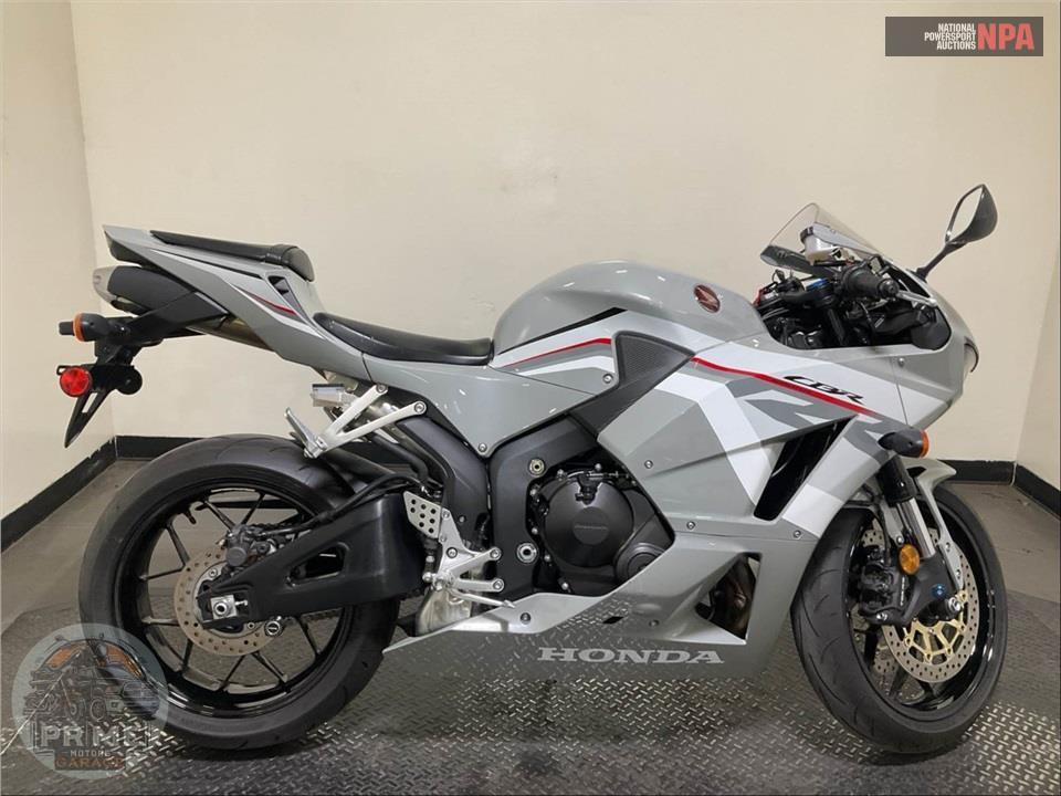 2026 Honda CBR600RR — фото 1