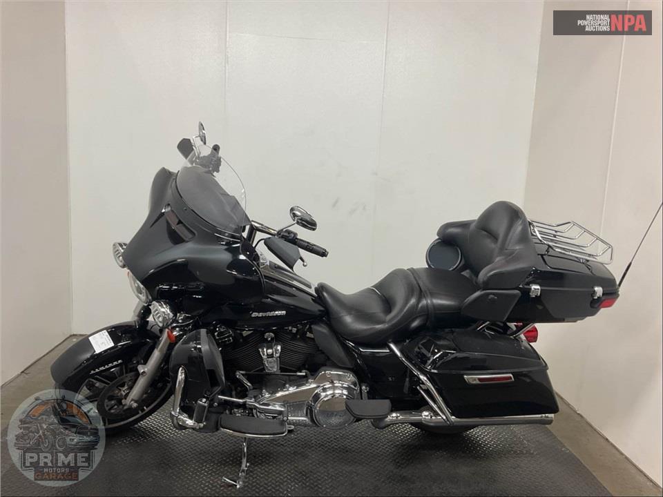 2022 Harley-Davidson FLHTK ULTRA LIMITED — фото 3