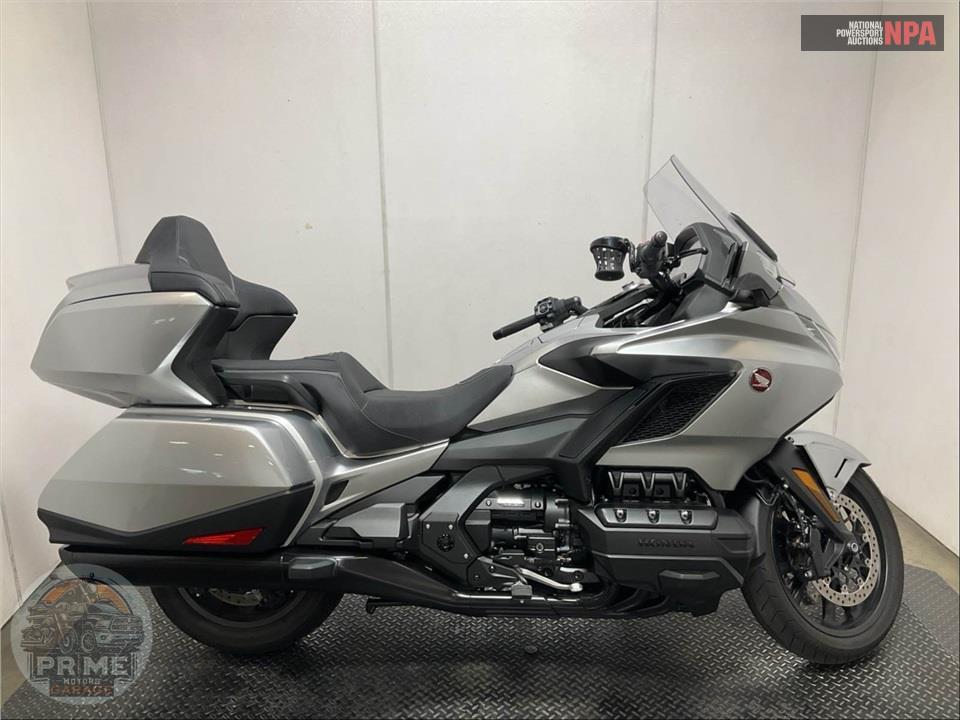 2025 Honda GOLD WING TOUR AUTOMATIC DCT — фото 1