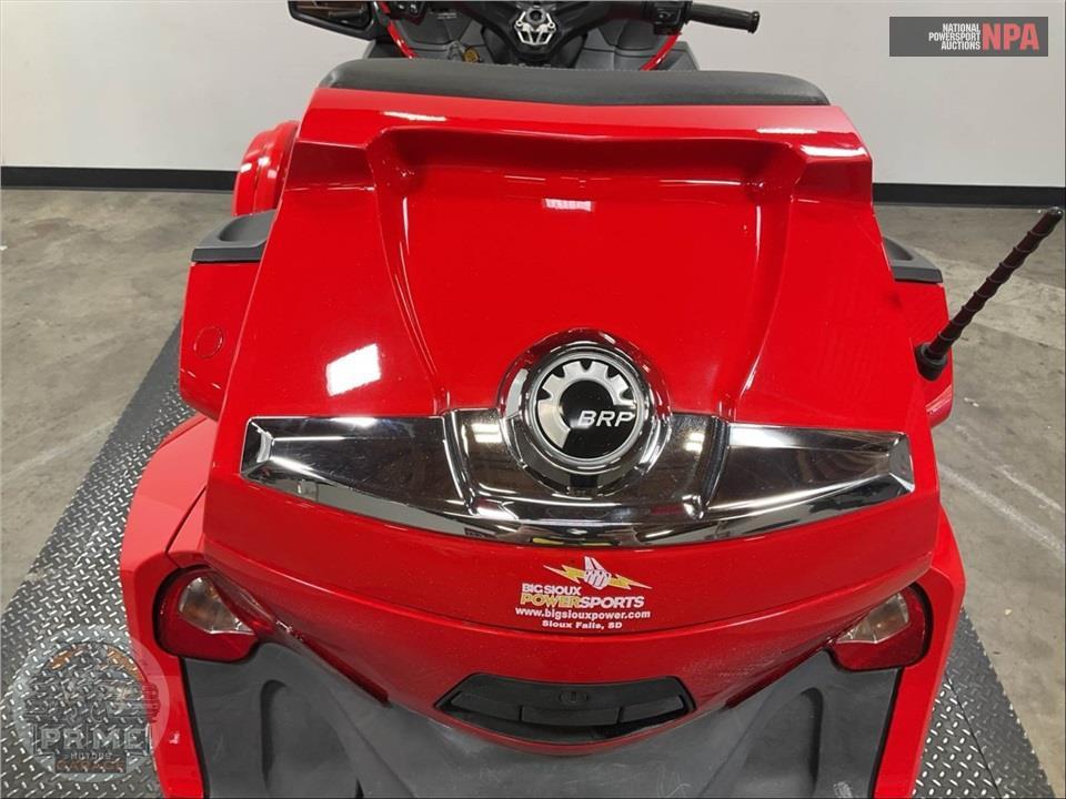 2013 Can-Am SPYDER RT-S SE5 — фото 24