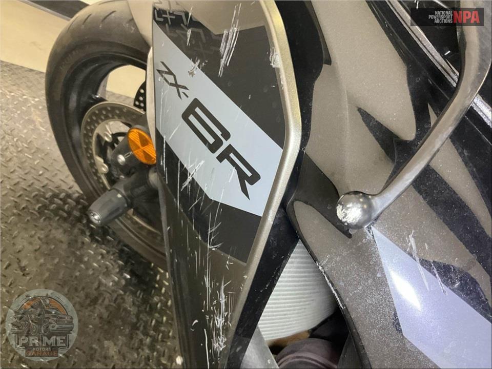 2026 Kawasaki NINJA ZX-6R ABS — фото 21