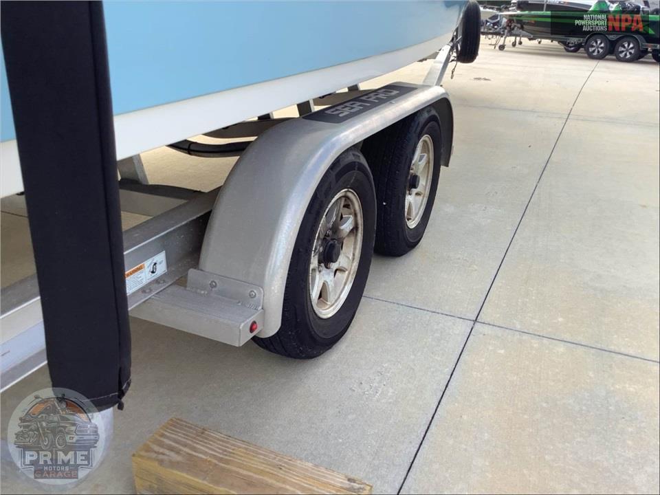 2021 Sea Pro 228 W/HARDTOP(*) BAY SERIES L=23/E=200HP MERCURY OB — фото 31