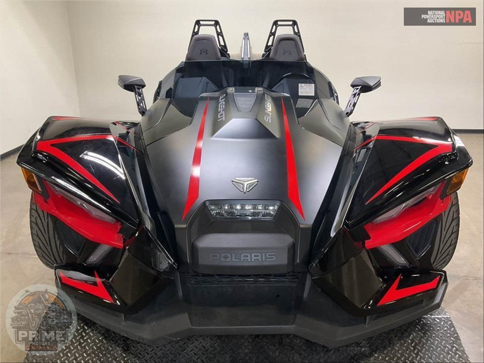 2020 Polaris SLINGSHOT R AUTODRIVE — фото 2